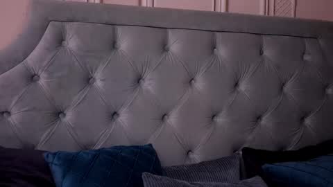 LucyAddison online show from 02/09/25, 10:31