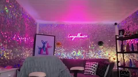 Snapshot of lucyallen4201 chatting on 02/03/26, 11:37 lucyallen4201 online show from 02/03/26, 11:37