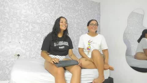 lucyandbella online show from 04/10/26, 01:38