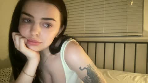 Lucyloo online show from 07/24/26, 11:19