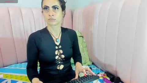lucycarterr online show from 06/27/26, 03:55