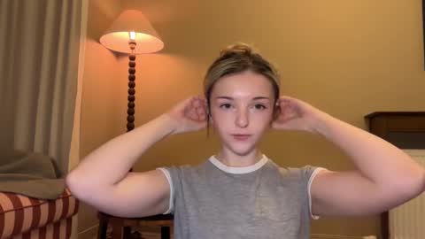 Lucy online show from 03/26/26, 12:06