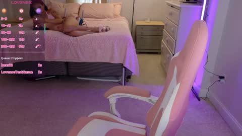 Snapshot of lucydelrey57 chatting on 05/25/26, 08:59 lucydelrey57 online show from 05/25/26, 08:59
