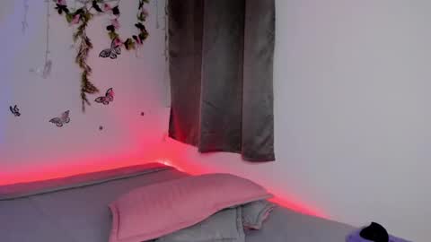 Lucy online show from 02/14/25, 03:00