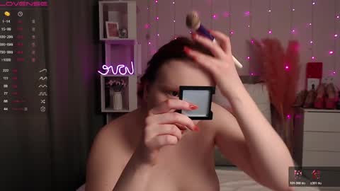 Lucy online show from 03/19/26, 07:45