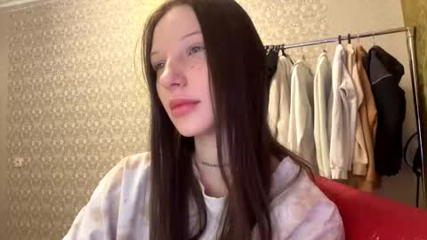 Snapshot of lucykobylarczyk chatting on 02/10/26, 04:16 Ella online show from 02/10/26, 04:16
