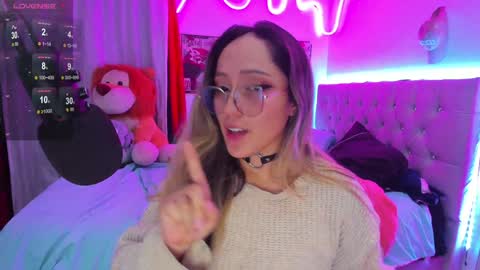 Lucy online show from 02/02/25, 05:32