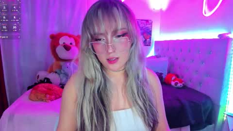 Lucy online show from 09/23/25, 04:59