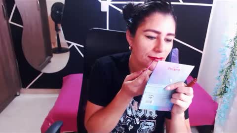 LUCY online show from 01/16/25, 01:04