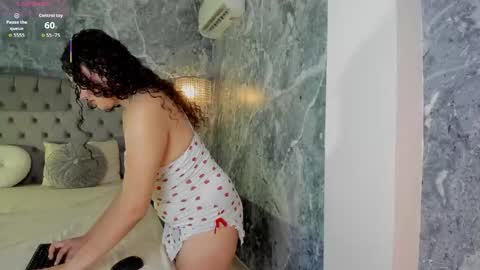 Lucy online show from 11/21/25, 01:59