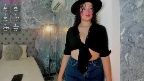 Lucy online show from 11/30/25, 02:26