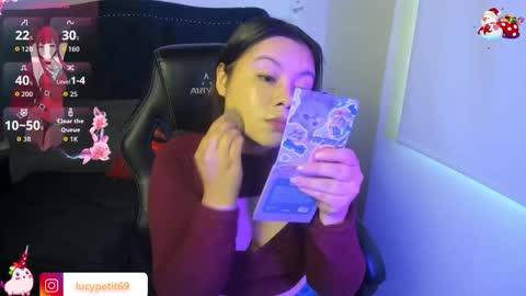 Lucy Petit online show from 11/18/25, 12:31