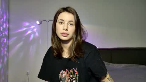 Lucy online show from 12/01/25, 01:16