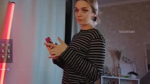 Lucy online show from 09/14/25, 04:39