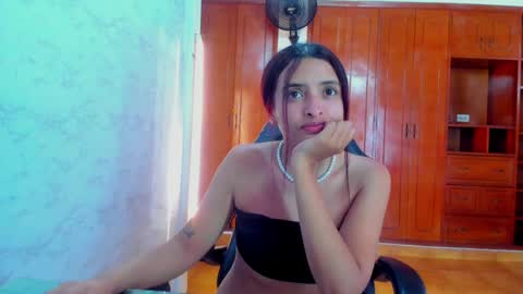 LUCY  online show from 05/30/26, 07:11
