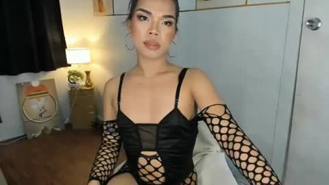 lucyvane online show from 07/06/26, 06:10