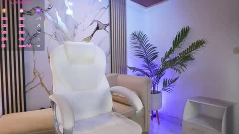 lucyweisser online show from 03/21/26, 11:37