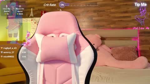 LucyWillow online show from 03/02/25, 12:22