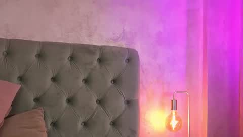 Snapshot of lucywilow chatting on 06/30/26, 04:24 LucyWillow online show from 06/30/26, 04:24