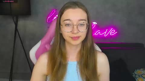 Lucy online show from 06/20/26, 01:09