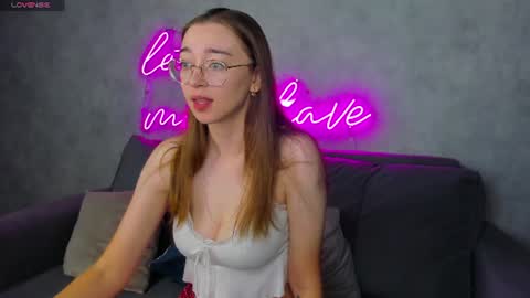 Lucy online show from 07/08/26, 12:48