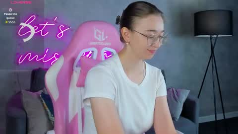 Lucy online show from 07/09/26, 12:48