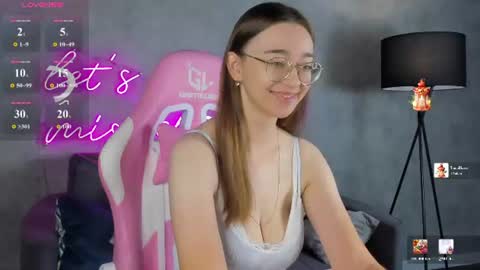Lucy online show from 07/11/26, 12:46