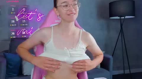 Lucy online show from 07/14/26, 02:05
