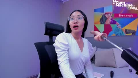 Lucy Liiu online show from 09/28/25, 02:11