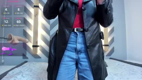 Lucy Liiu online show from 01/10/26, 01:13