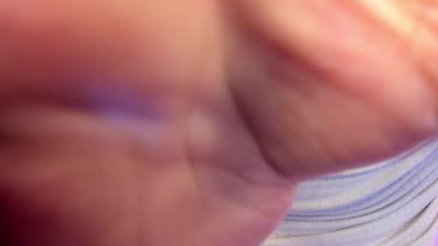 Snapshot of lucyy_peach chatting on 02/12/25, 05:37 LUCYY FROM HOME online show from 02/12/25, 05:37