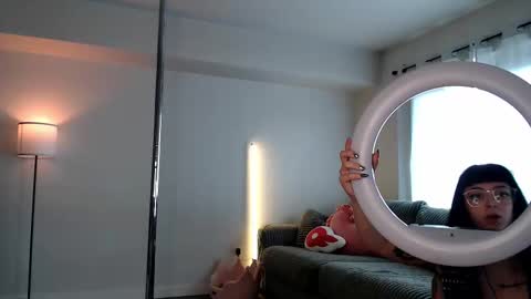 Snapshot of lucyyluvss chatting on 09/26/25, 10:36 Lucy online show from 09/26/25, 10:36