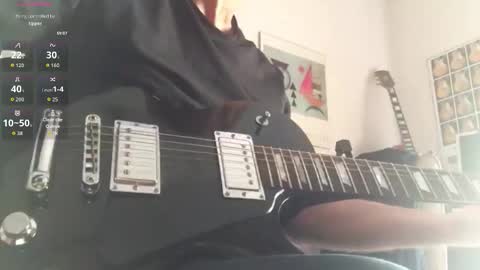 Snapshot of ludiga223 chatting on 11/07/25, 07:58 berny online show from 11/07/25, 07:58