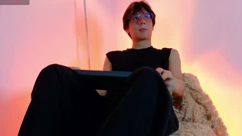 Lui online show from 03/17/26, 03:33