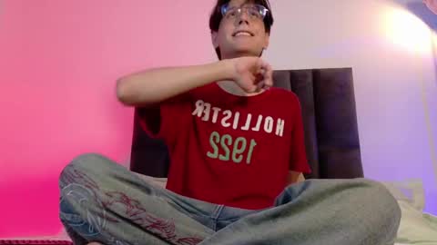 Lui online show from 05/21/26, 03:24