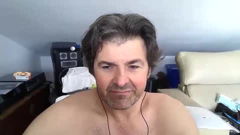 LUIGIJOHN online show from 04/10/26, 10:53