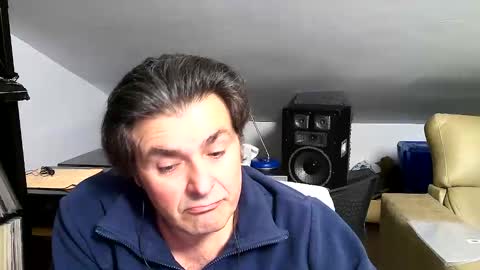 LUIGIJOHN online show from 04/11/26, 08:02