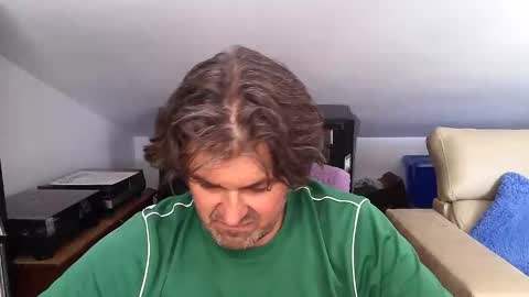 LUIGIJOHN online show from 06/11/26, 12:36