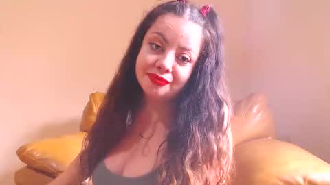 Cassie online show from 10/12/25, 10:25