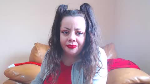 Cassie online show from 02/11/26, 07:57