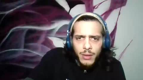 Luisito Descomunica online show from 02/15/26, 11:56