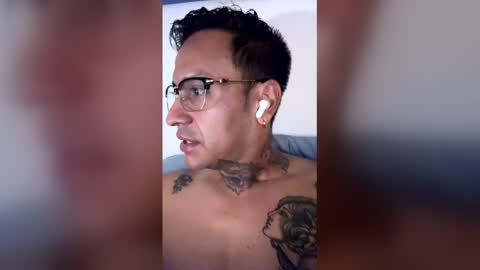 luisjg24hrs online show from 04/01/26, 05:43