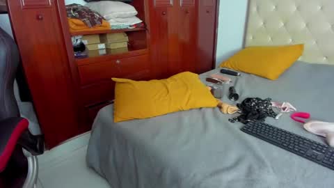 Luissa online show from 03/08/25, 04:56