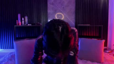 Snapshot of luixdust1 chatting on 09/16/25, 05:08 luixdust1 online show from 09/16/25, 05:08