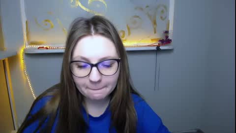 Snapshot of luizaheems_ chatting on 02/21/25, 07:12 Luiza online show from 02/21/25, 07:12