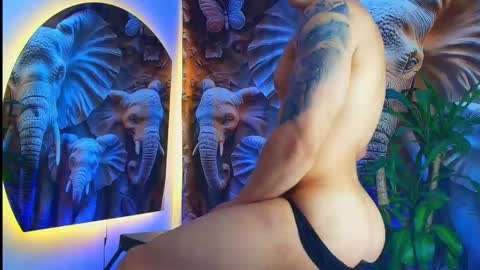 Lukas Green online show from 03/25/26, 07:25