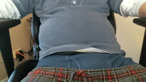 luke7711 online show from 12/18/24, 02:06