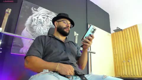 LUKE online show from 10/27/25, 11:36