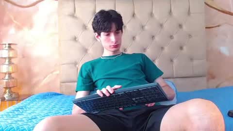 Snapshot of luke_carter chatting on 07/16/26, 01:39 luke_carter online show from 07/16/26, 01:39