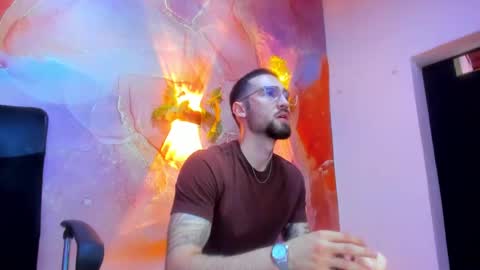 LUKE online show from 01/29/25, 01:07